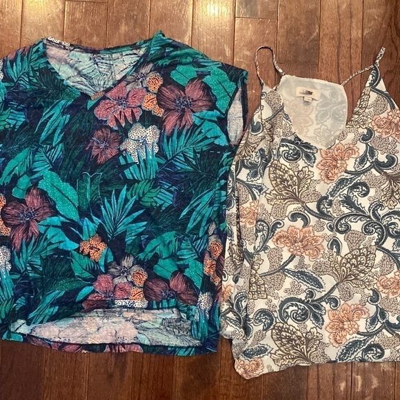 Bundle of 2 loft summer shirts - Picture 1 of 9